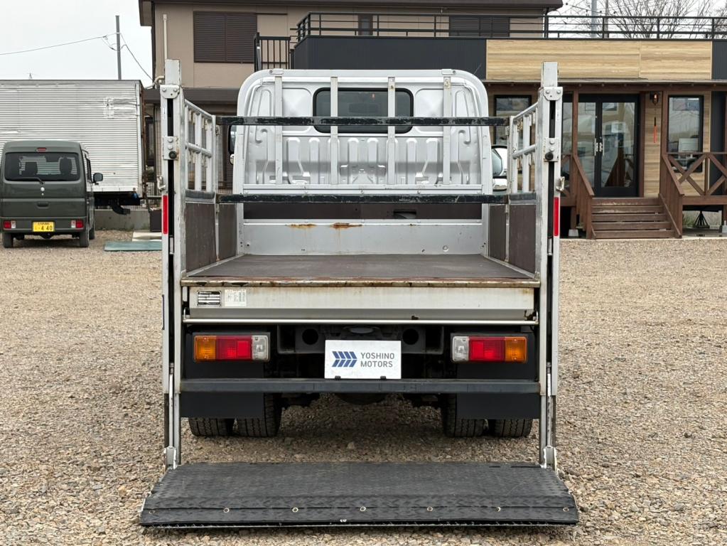 日野 デュトロ TKG-XZU675M(4WD)の写真11