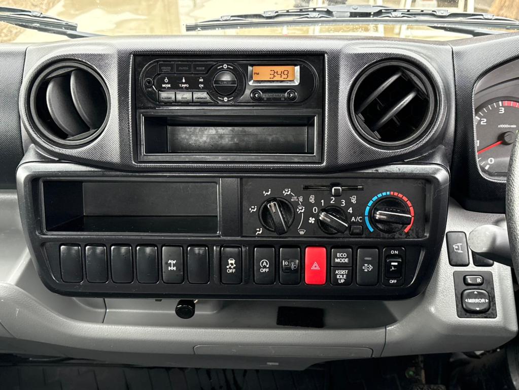 日野 デュトロ TKG-XZU675M(4WD)の写真22