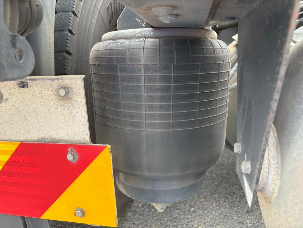 ＵＤ クオン QKG-GK6XAB(その他)の写真17