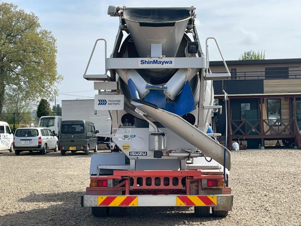 いすゞ フォワード 2PG-FTR90U2(2WD)の写真7