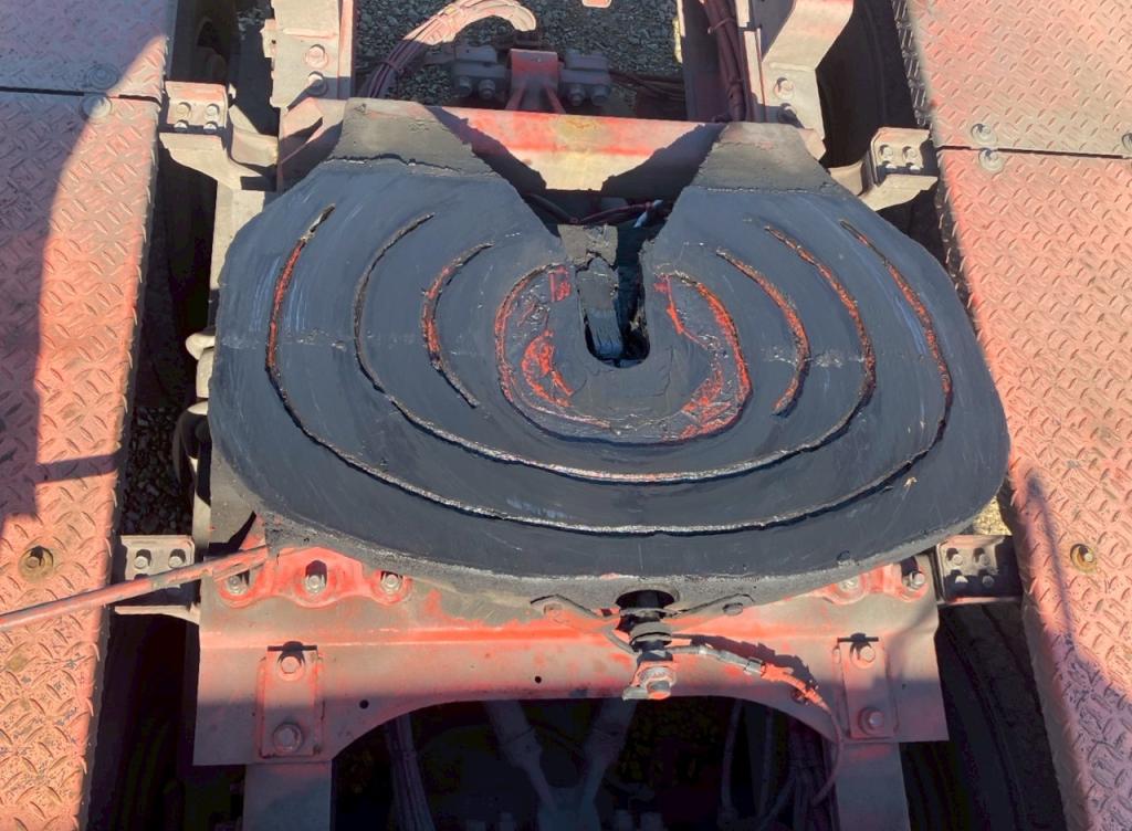 日野 プロフィア QPG-SS1EKDA(6x4)の写真9