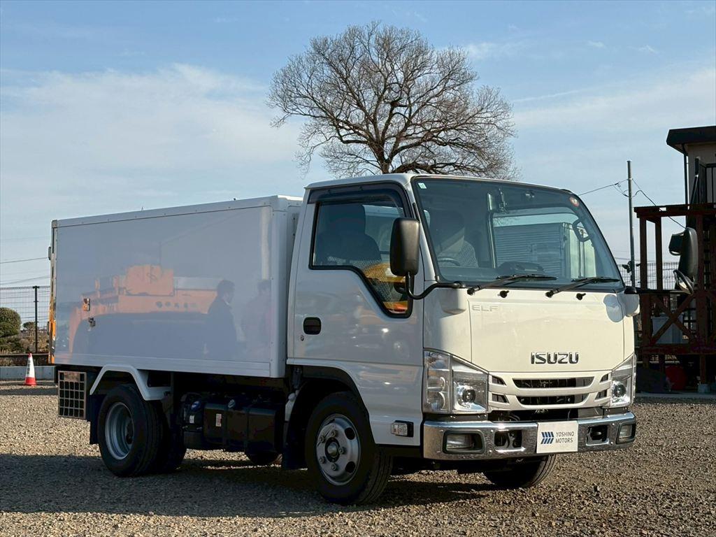 いすゞ エルフ 2RG-NHR88AN(2WD)の写真2