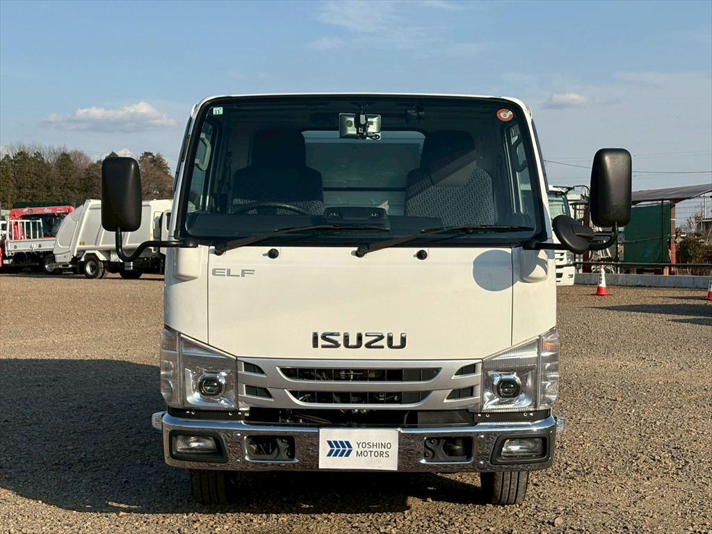 いすゞ エルフ 2RG-NHR88AN(2WD)の写真13
