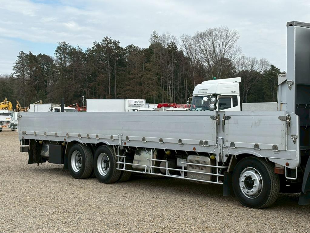 日野 プロフィア 2DG-FW1AHG(8x4)の写真5