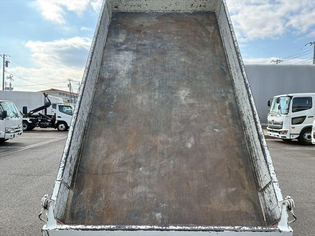 日野 デュトロ 2KG-XZC600T(2WD)の写真8