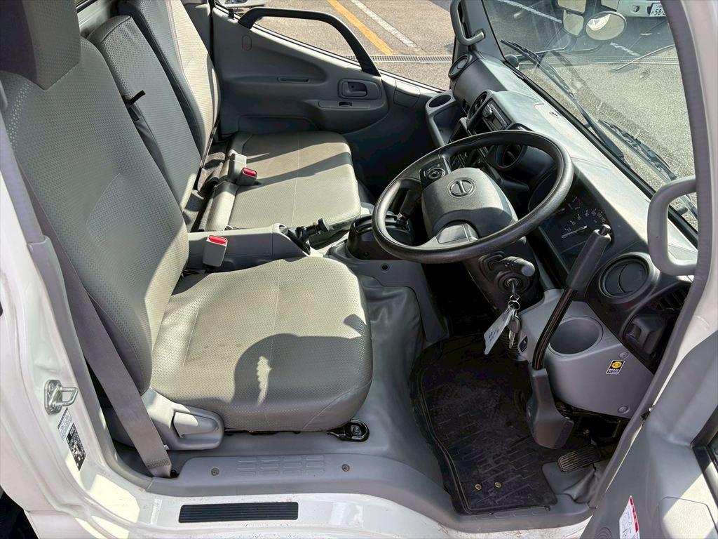 日野 デュトロ 2KG-XZC600T(2WD)の写真21