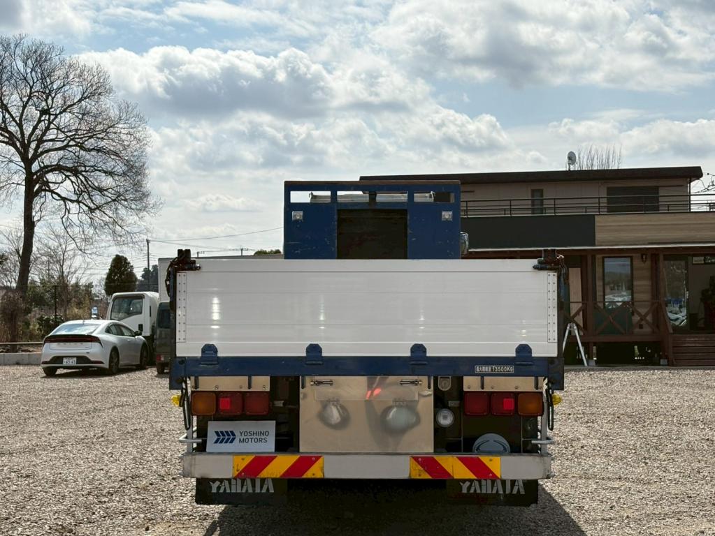 日野 プロフィア QKG-FR1EXBG(6x2)の写真12