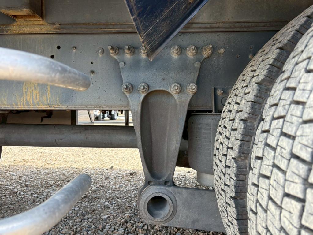 日野 プロフィア QKG-FR1EXBG(6x2)の写真14