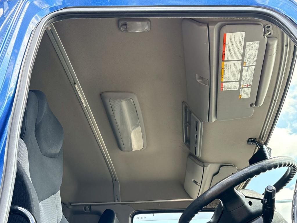 日野 プロフィア QKG-FR1EXBG(6x2)の写真24