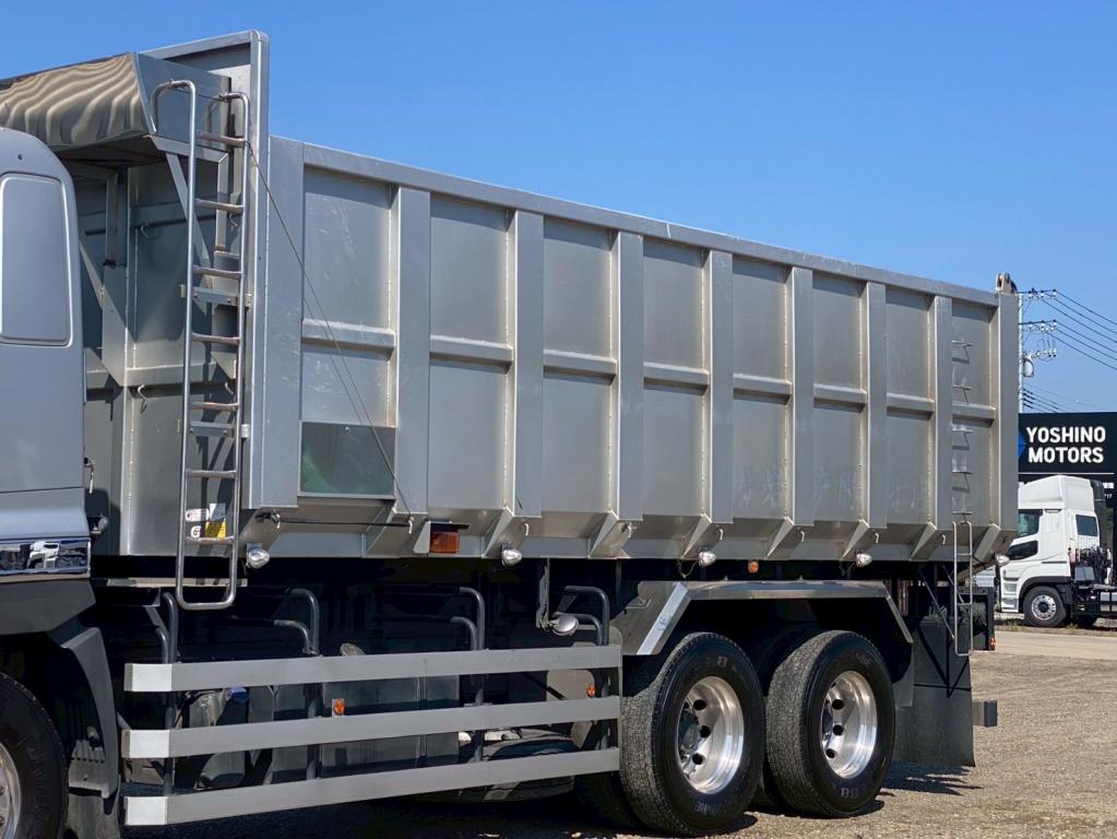 日野 プロフィア QKG-FR1EPBA(6x2)の写真6