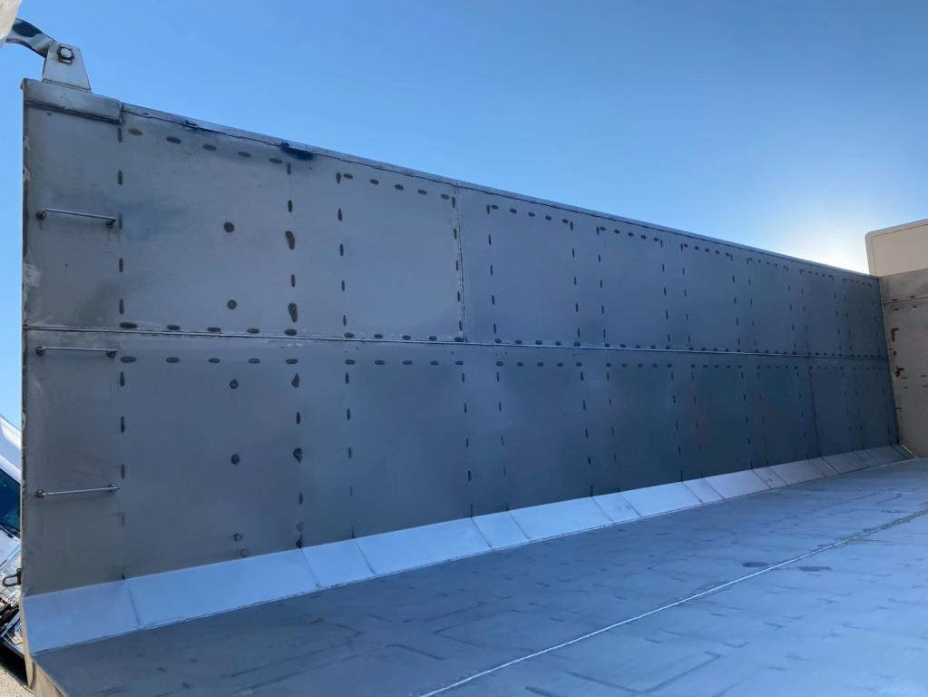 日野 プロフィア QKG-FR1EPBA(6x2)の写真9