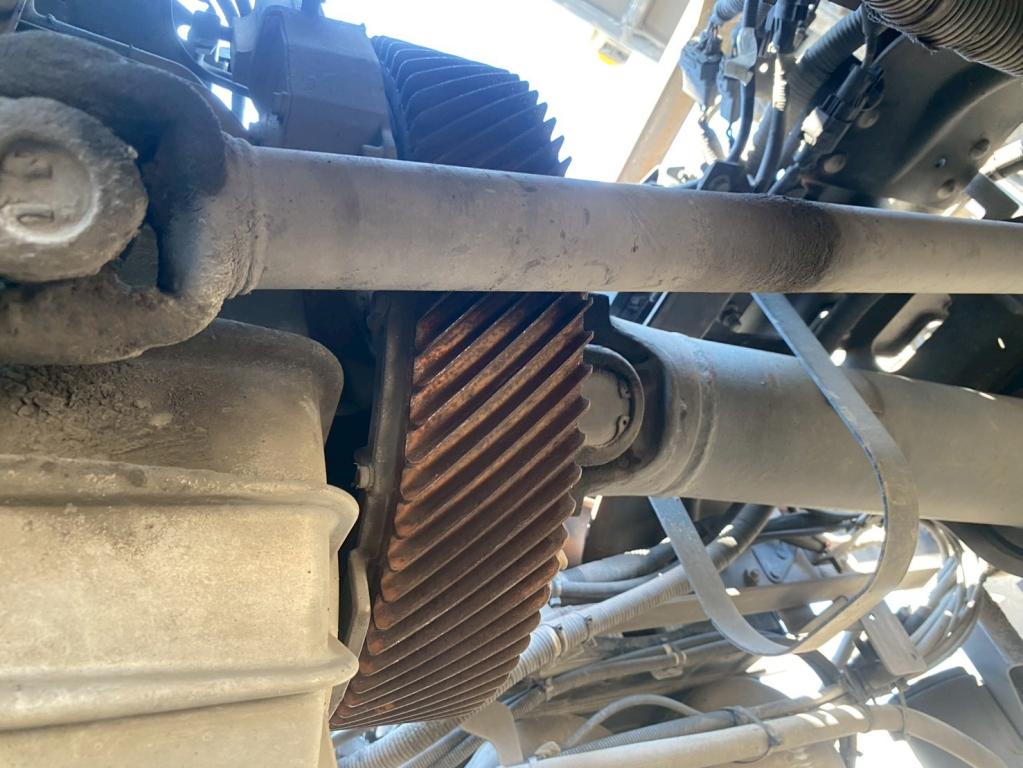 日野 プロフィア QKG-FR1EPBA(6x2)の写真18