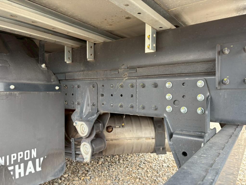 三菱 キャンター 2RG-FBAV0(2WD)の写真16