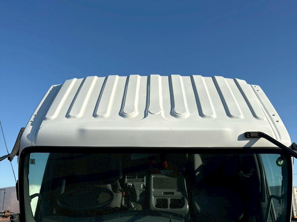 いすゞ フォワード 2RG-FTR90V2(2WD)の写真20