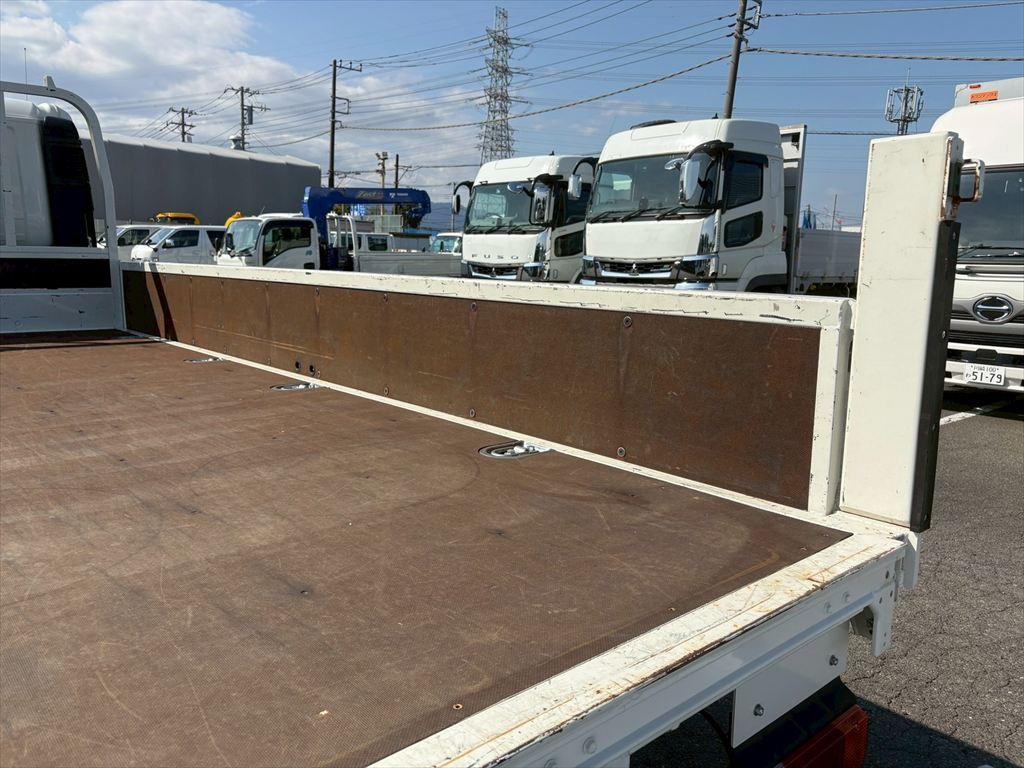 日野 デュトロ 2KG-XZU712M(2WD)の写真10