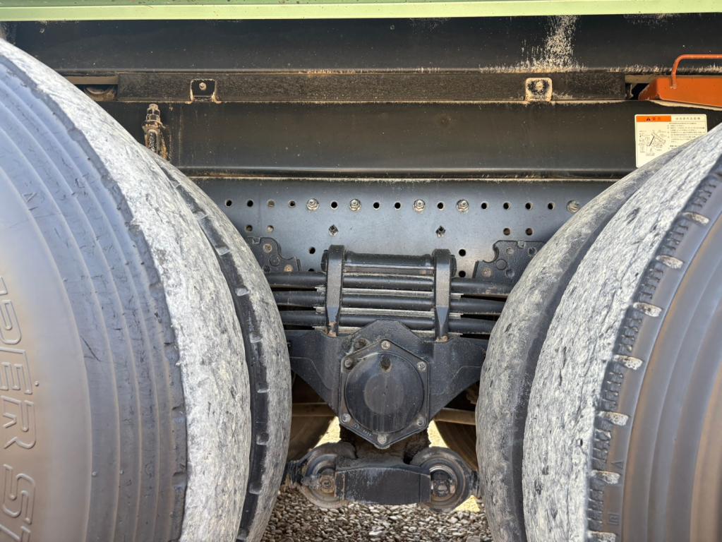 日野 プロフィア 2DG-FS1AGA(6x4)の写真16