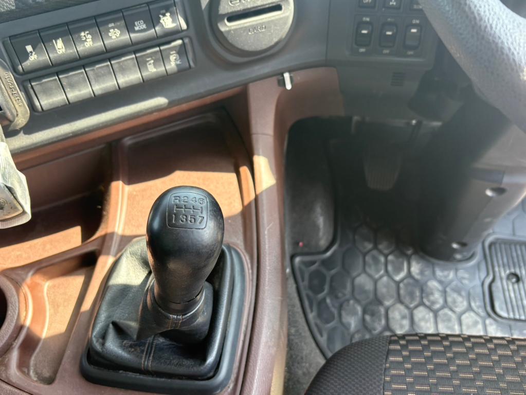 日野 プロフィア 2DG-FS1AGA(6x4)の写真23