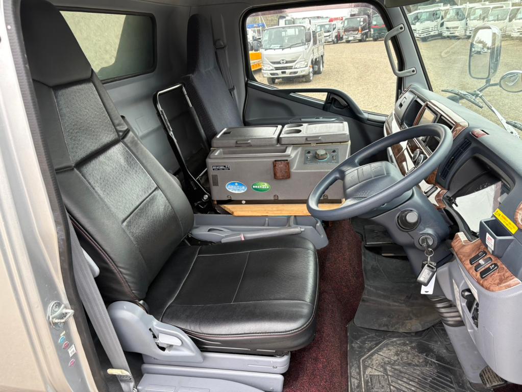 三菱 キャンター TKG-FEB80(2WD)の写真21