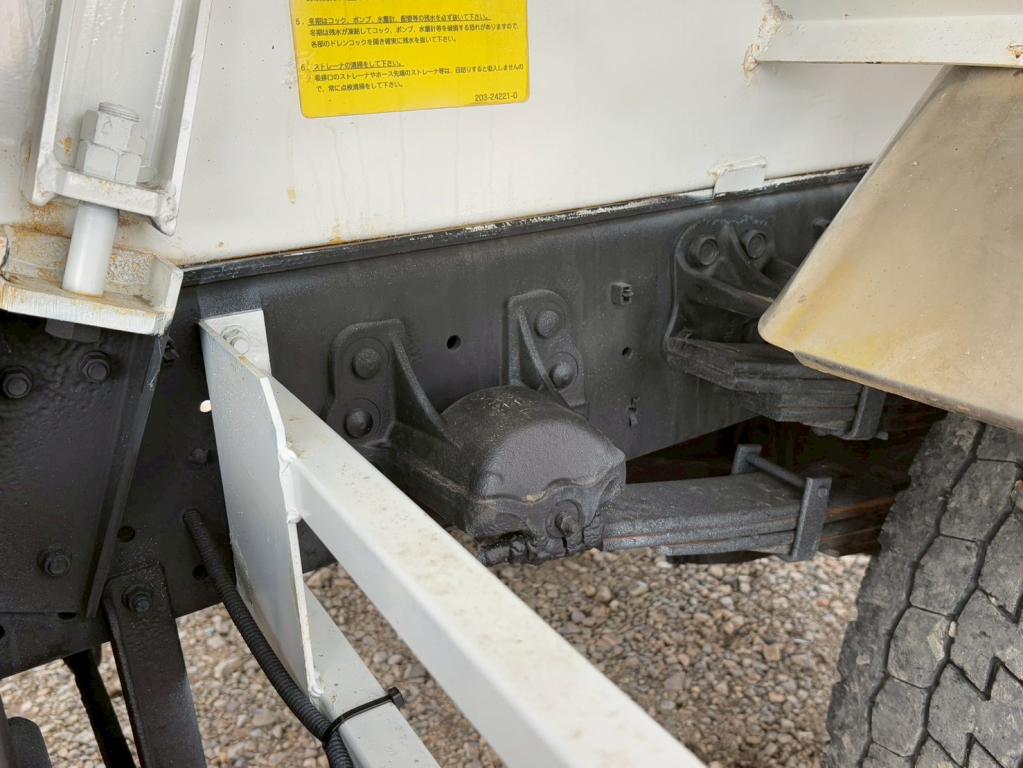いすゞ フォワード LPG-FTR90S2(2WD)の写真15