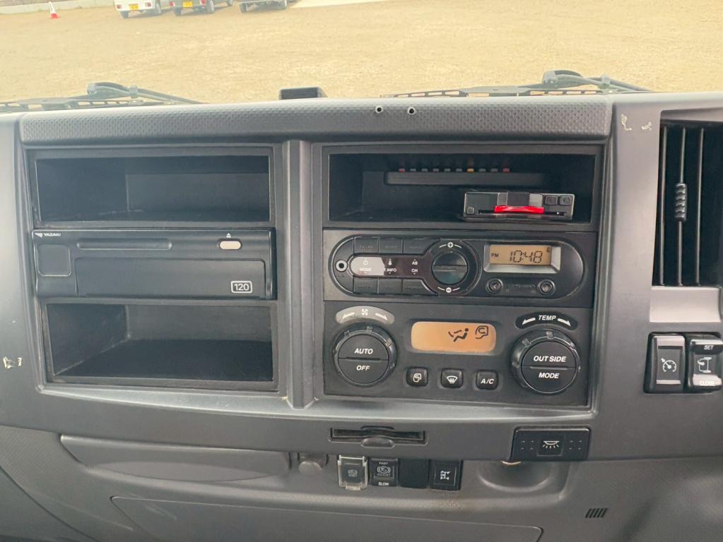 いすゞ フォワード LPG-FTR90S2(2WD)の写真22