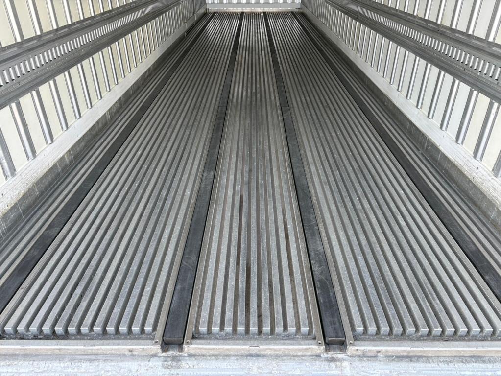 日野 プロフィア 2DG-FW1AHG(8x4)の写真8