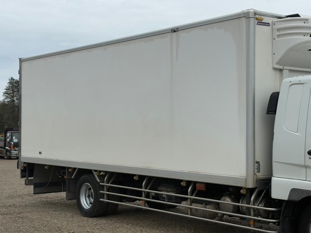 三菱 ファイター 2KG-FK65FZ(2WD)の写真5