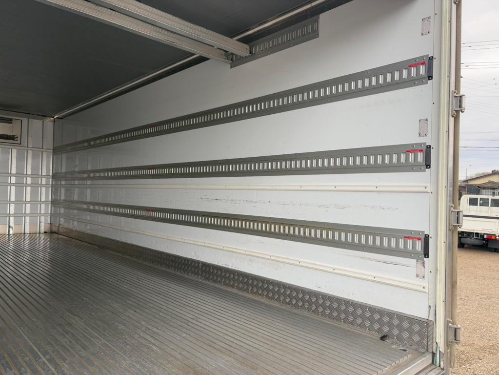 三菱 ファイター 2KG-FK65FZ(2WD)の写真10