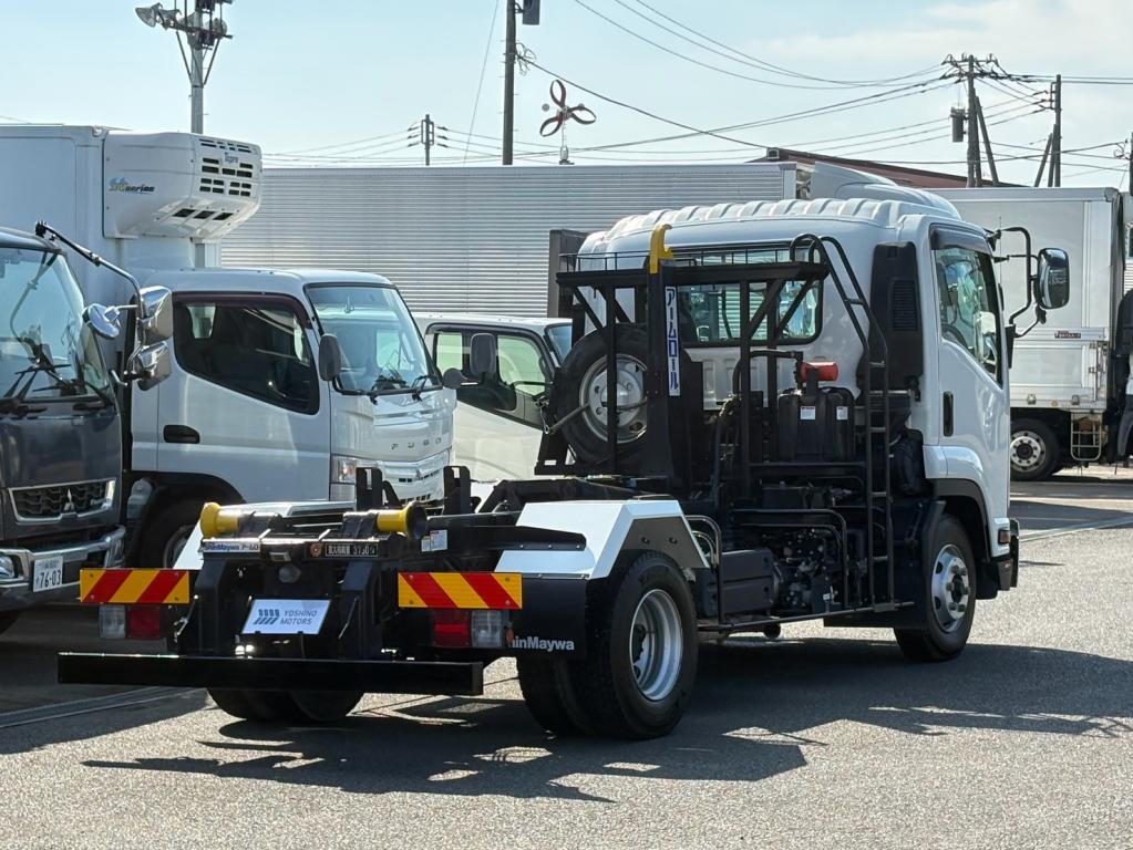 いすゞ フォワード 2RG-FRR90S2(2WD)の写真4