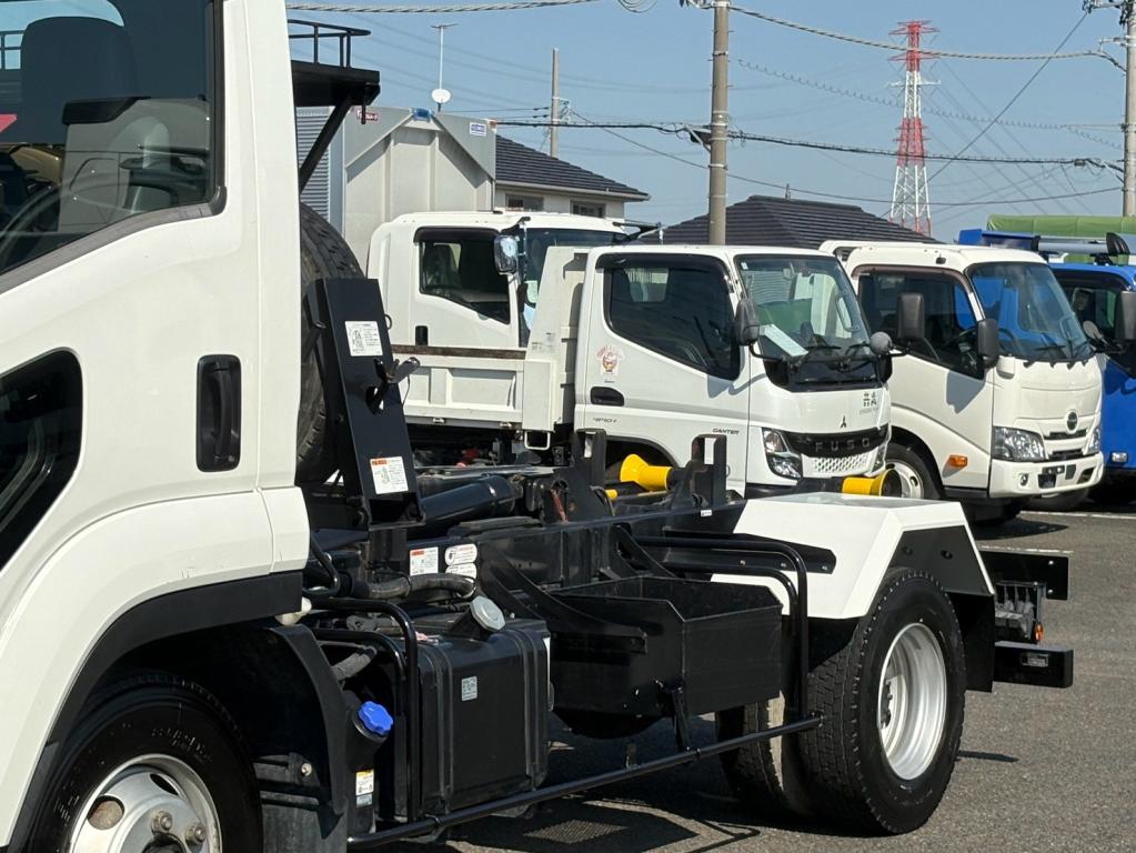 いすゞ フォワード 2RG-FRR90S2(2WD)の写真6