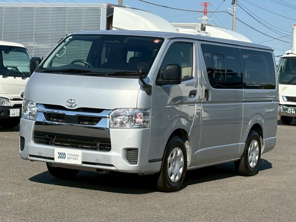 トヨタ その他 3DF-GDH201V(その他)の写真1