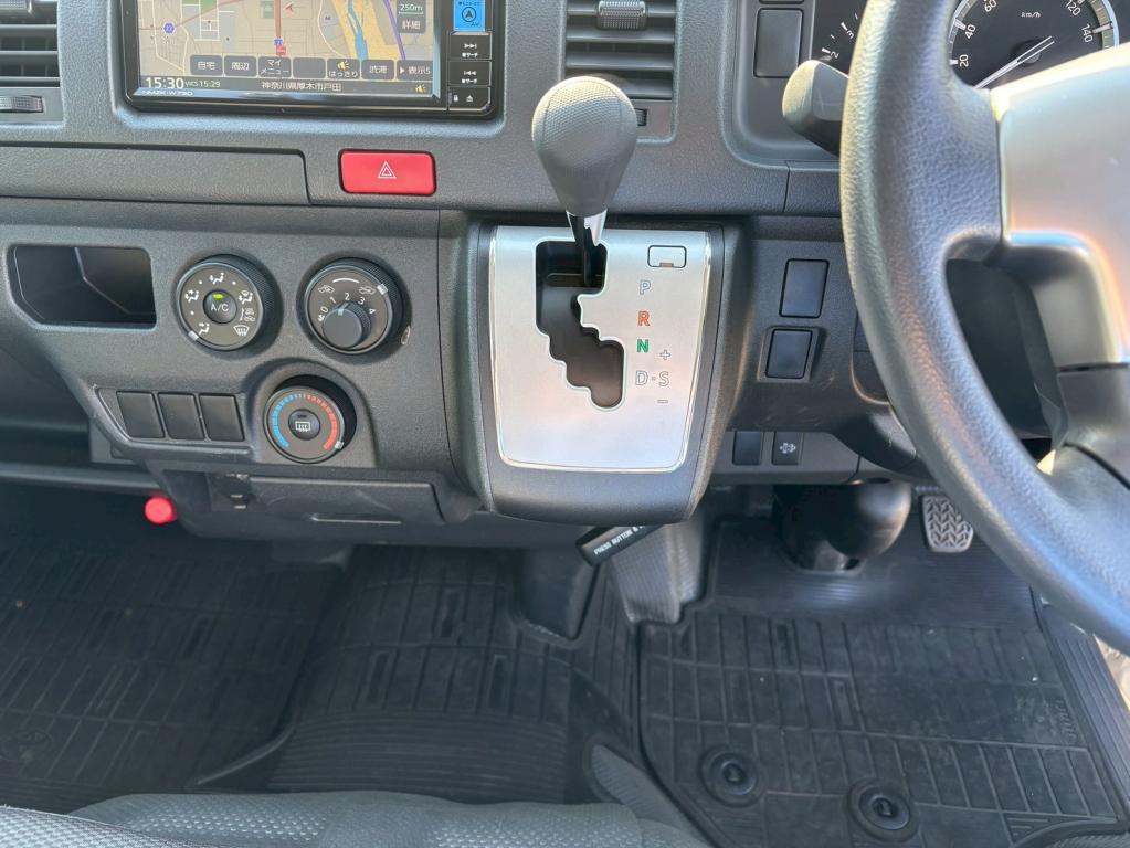 トヨタ その他 3DF-GDH201V(その他)の写真23