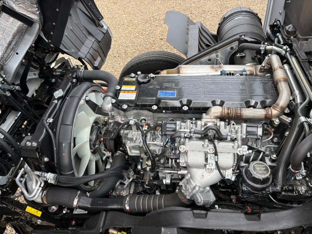 三菱 ファイター 2KG-FK62F(2WD)の写真19