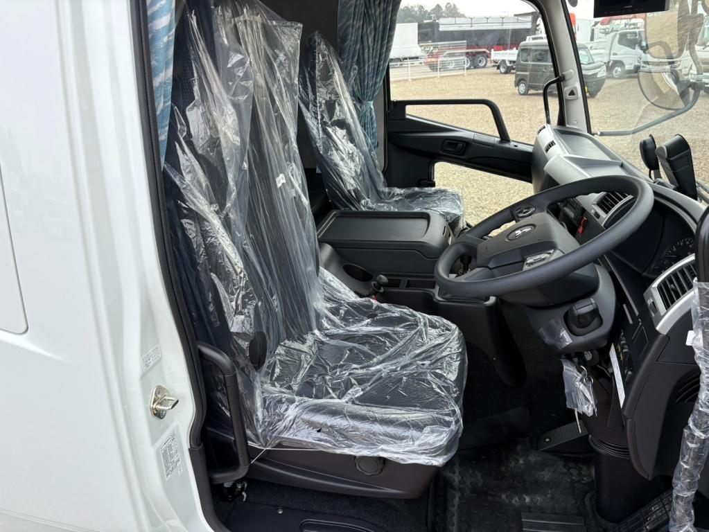 三菱 ファイター 2KG-FK62F(2WD)の写真21