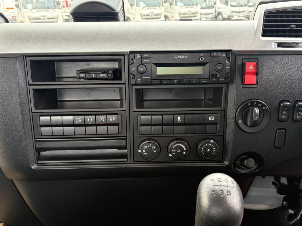 三菱 ファイター 2KG-FK62F(2WD)の写真22