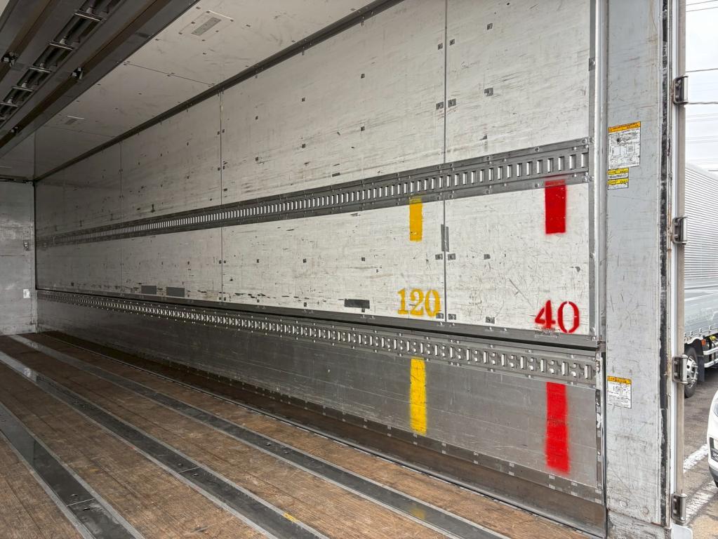 日野 プロフィア QPG-FW1EZEG(8x4)の写真10