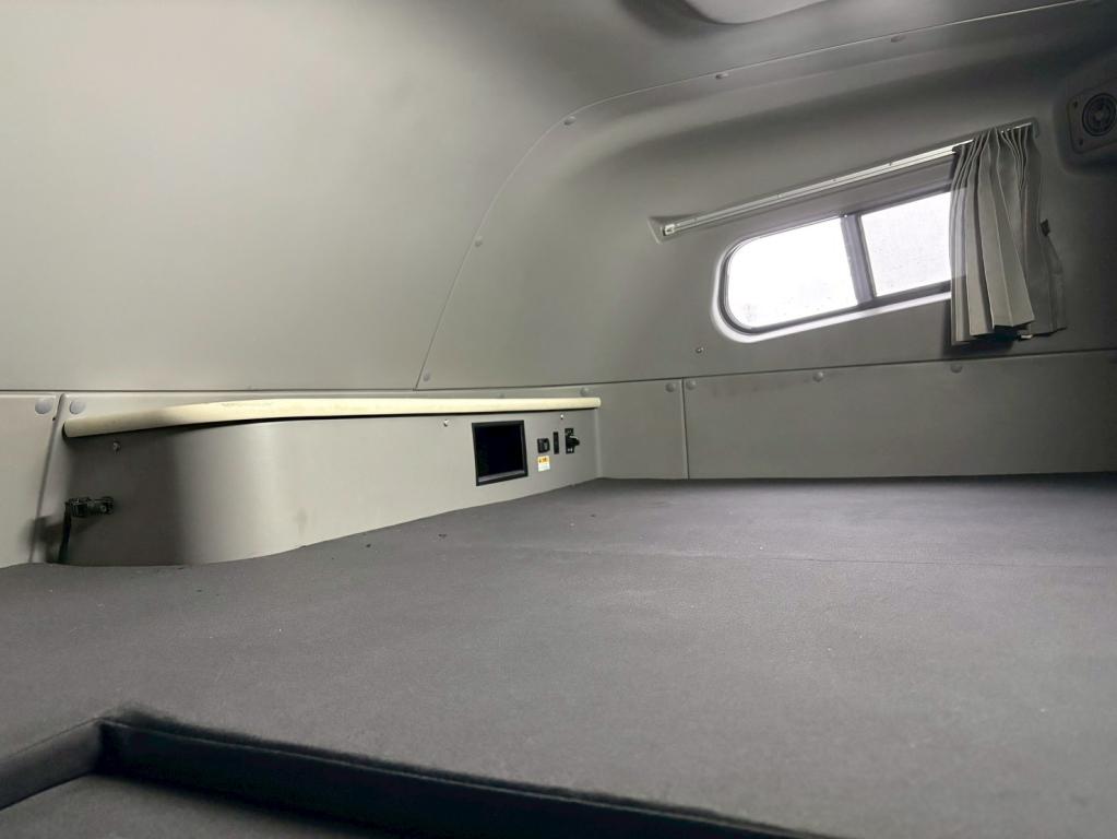 日野 プロフィア QPG-FW1EZEG(8x4)の写真24