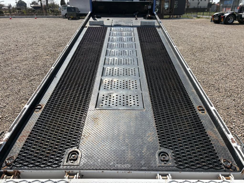 いすゞ エルフ TRG-NPR85AN(2WD)の写真11