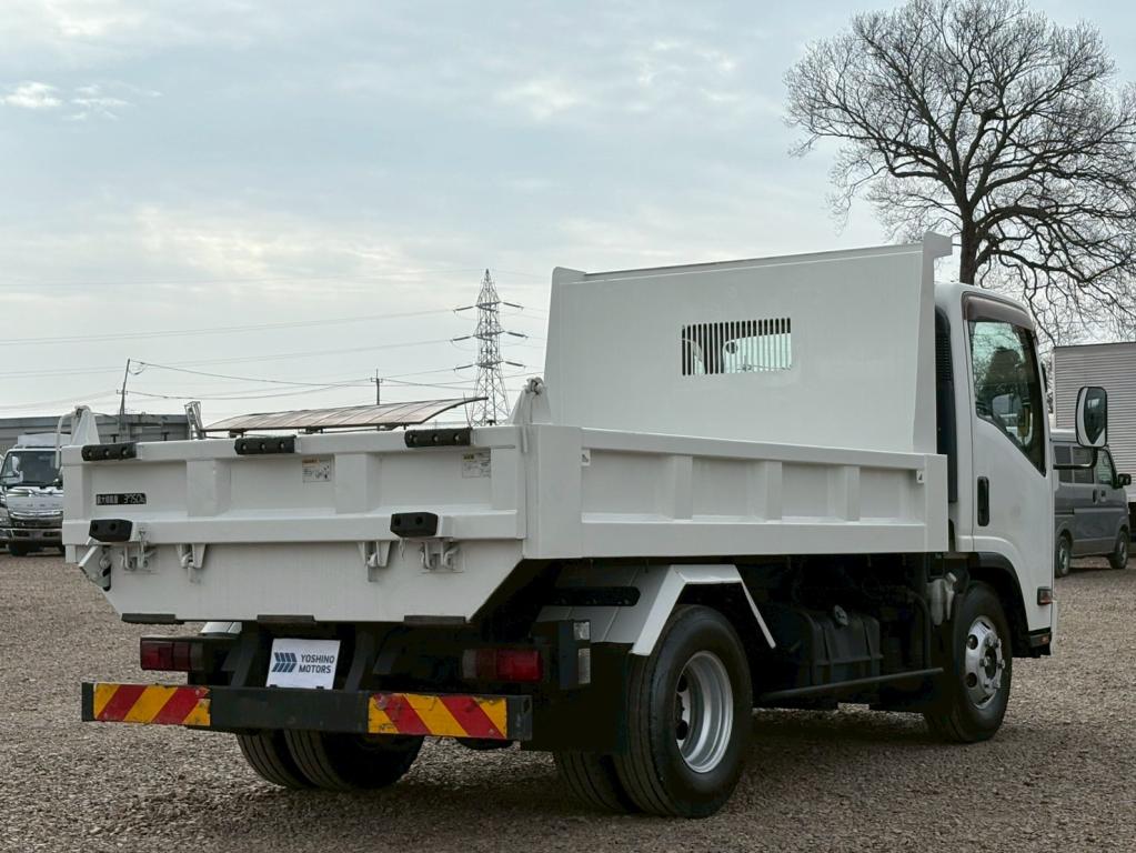 いすゞ エルフ TKG-NPR85YN(2WD)の写真4