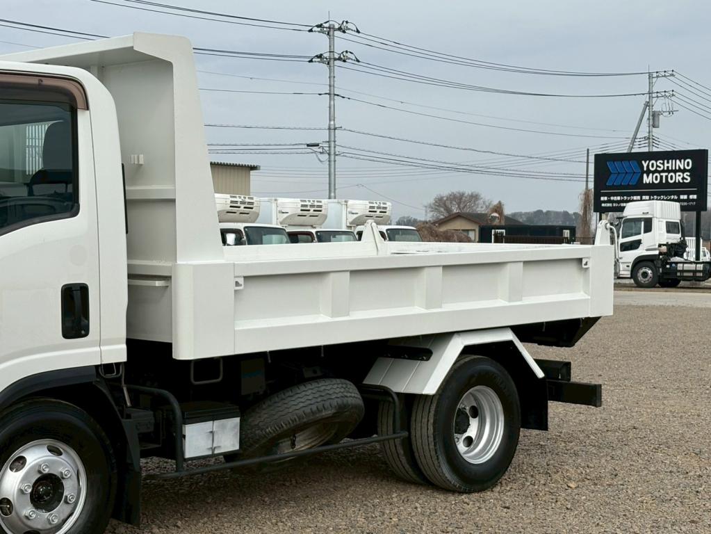 いすゞ エルフ TKG-NPR85YN(2WD)の写真6