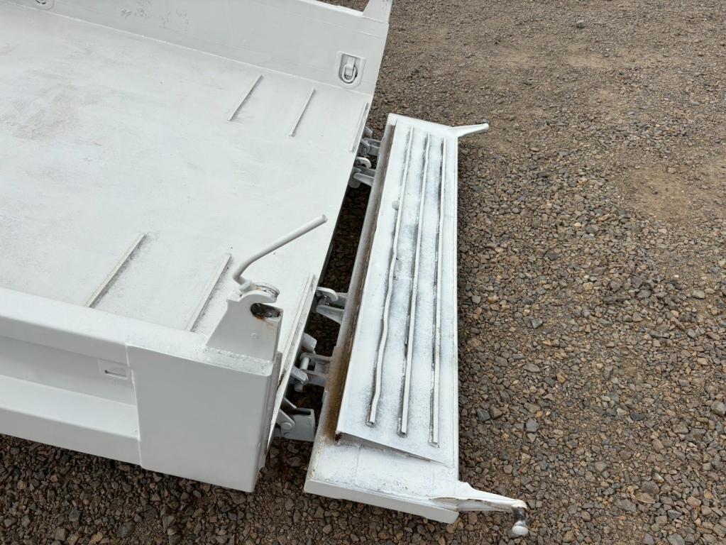 いすゞ エルフ TKG-NPR85YN(2WD)の写真12