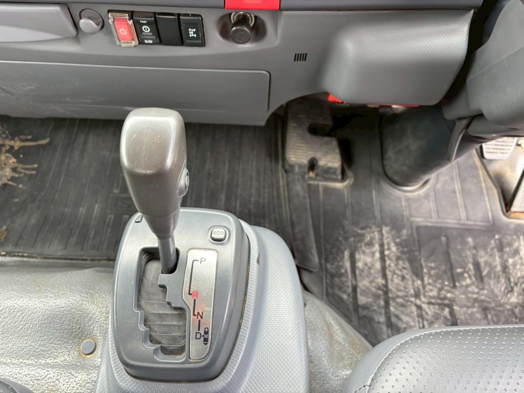 いすゞ エルフ TKG-NPR85YN(2WD)の写真23