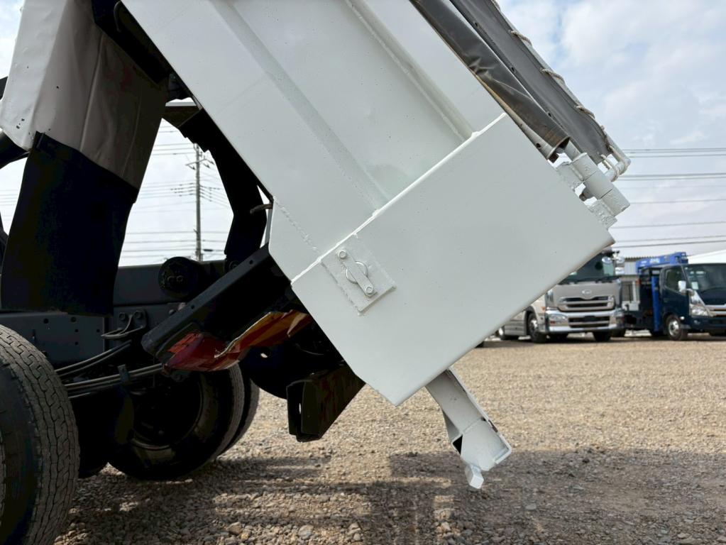 いすゞ フォワード TKG-FRR90S1(2WD)の写真12