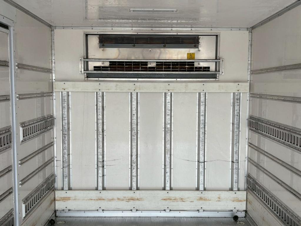 日野 デュトロ 2RG-XZU710M(2WD)の写真7