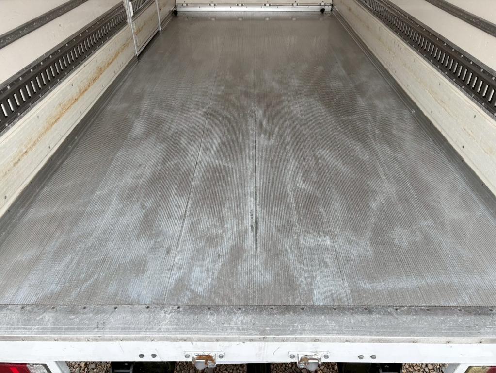 日野 デュトロ 2RG-XZU710M(2WD)の写真8