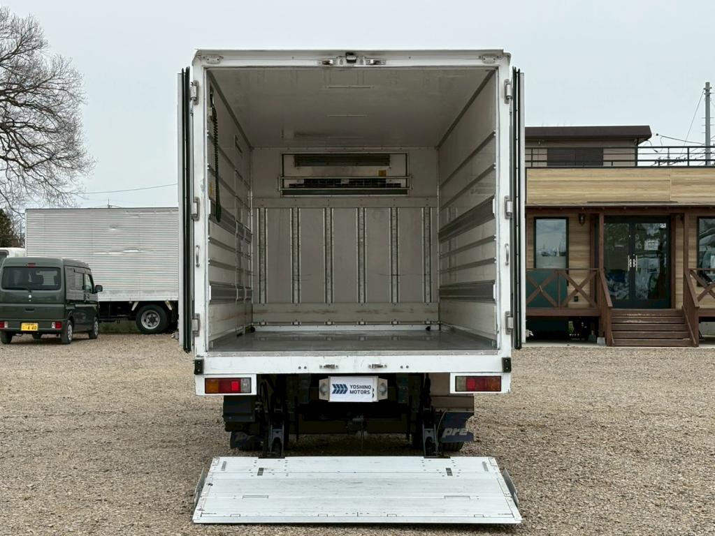 日野 デュトロ 2RG-XZU710M(2WD)の写真12