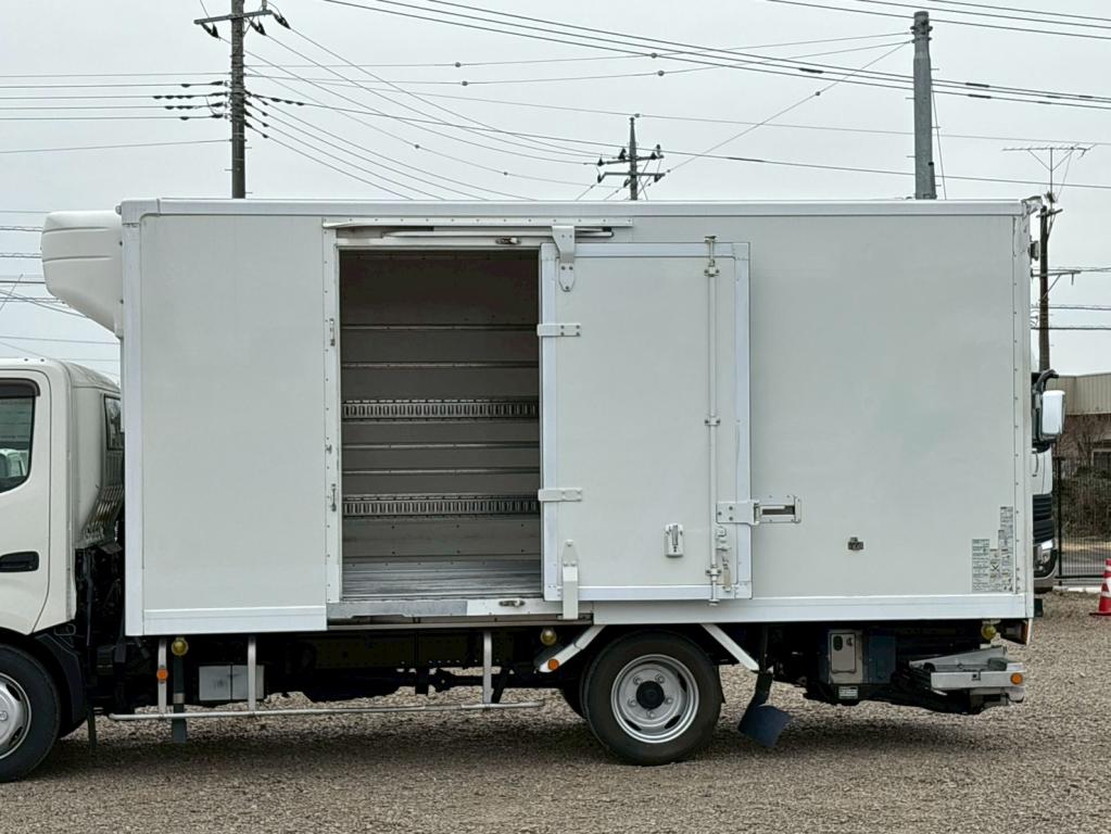 日野 デュトロ 2RG-XZU710M(2WD)の写真15