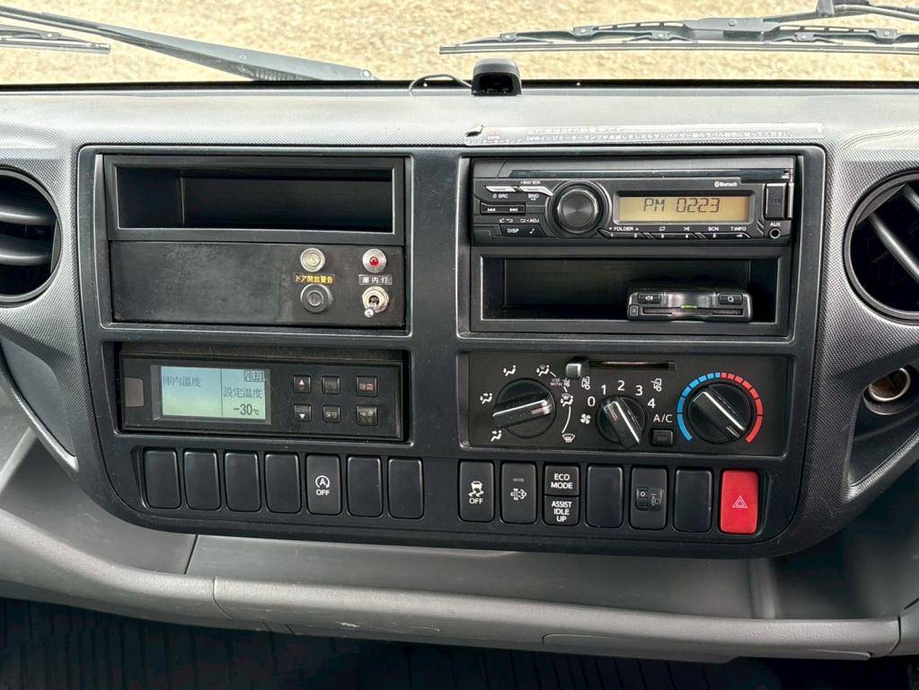 日野 デュトロ 2RG-XZU710M(2WD)の写真22