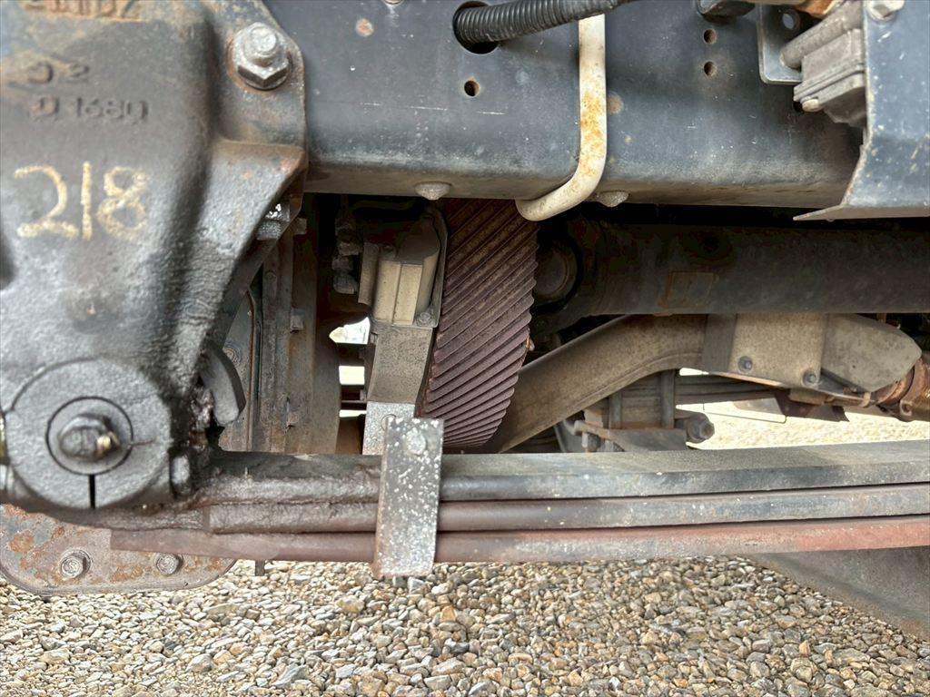いすゞ ギガ QKG-CYJ77A(8x4)の写真17