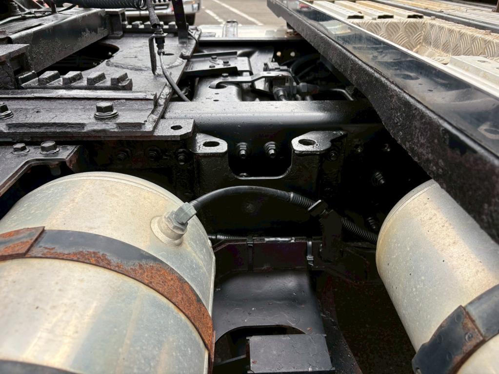 日野 プロフィア 2DG-SH1EEGG(2WD)の写真15