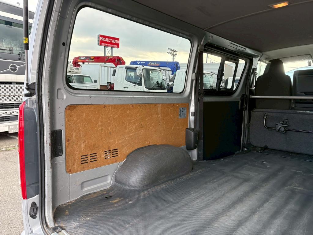 トヨタ その他 3DF-GDH201V(その他)の写真9